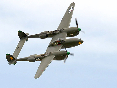 P38J双机身战斗机模型